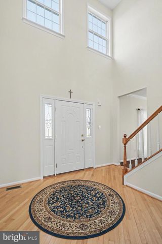 7 CLAREMONT DR, Doylestown, PA 18901