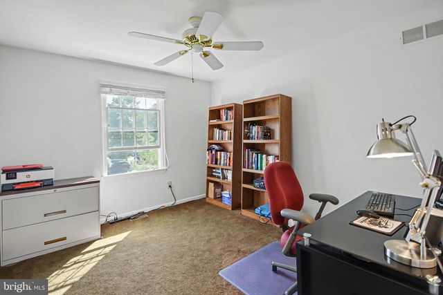 7 CLAREMONT DR, Doylestown, PA 18901