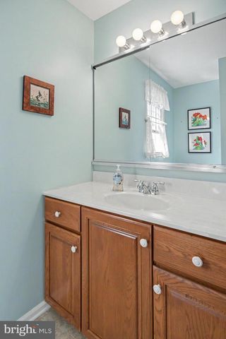 7 CLAREMONT DR, Doylestown, PA 18901