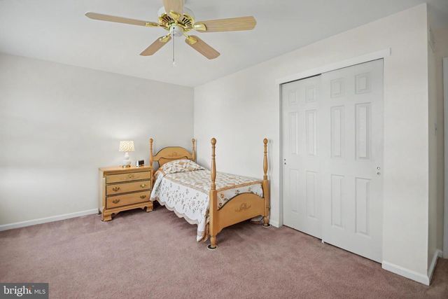 7 CLAREMONT DR, Doylestown, PA 18901