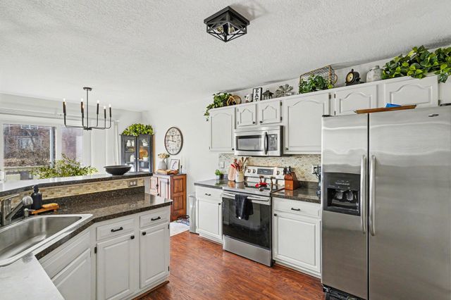 4404 Willow View Court, Genoa Twp, MI 48843