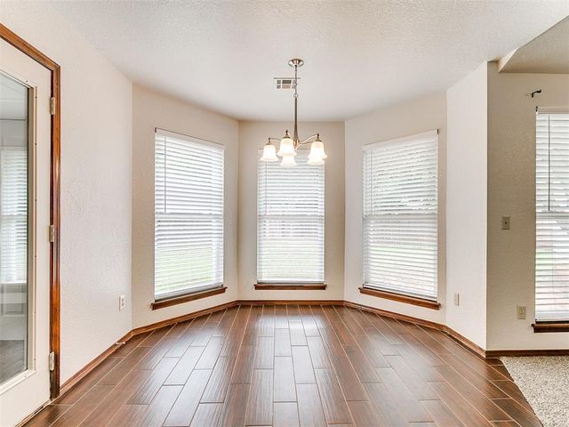 524 Firelane Road, Edmond, OK 73003