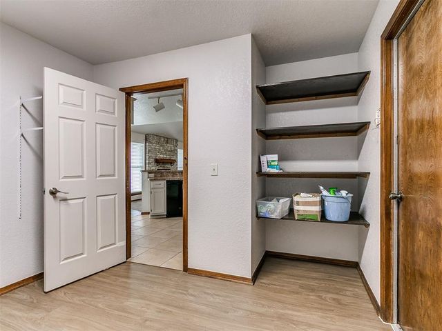 524 Firelane Road, Edmond, OK 73003