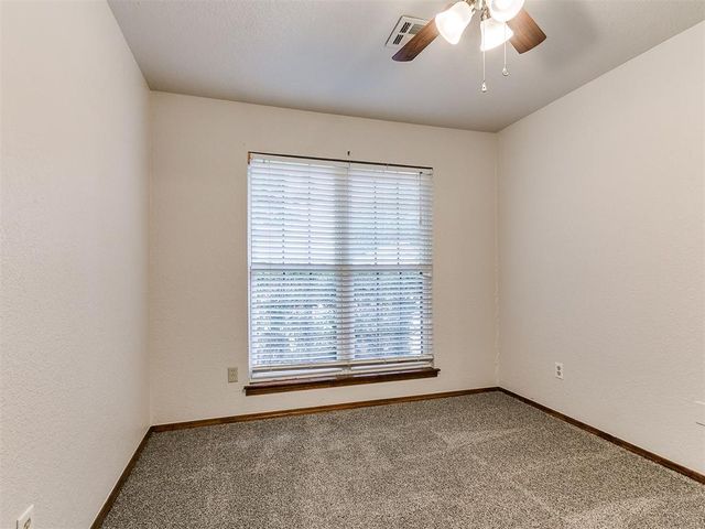 524 Firelane Road, Edmond, OK 73003
