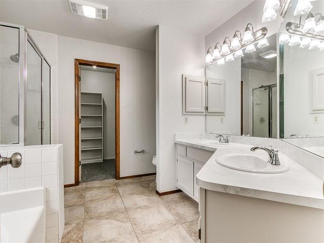 524 Firelane Road, Edmond, OK 73003