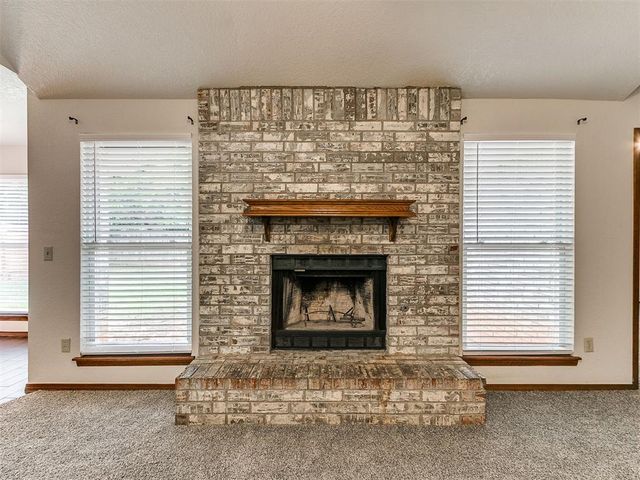 524 Firelane Road, Edmond, OK 73003