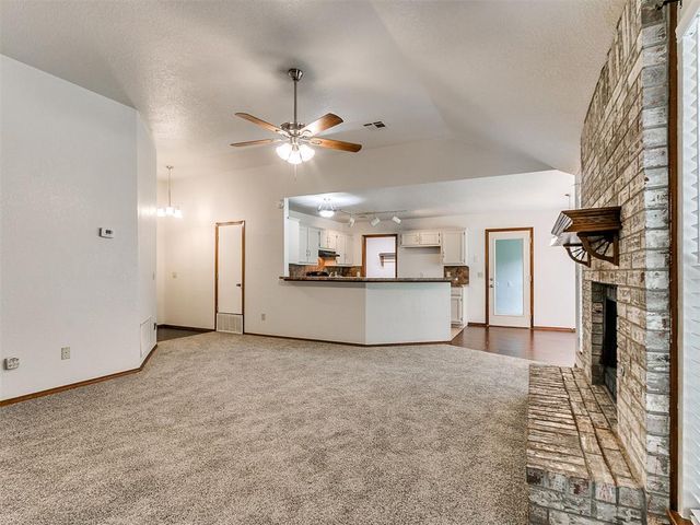 524 Firelane Road, Edmond, OK 73003
