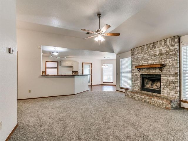 524 Firelane Road, Edmond, OK 73003