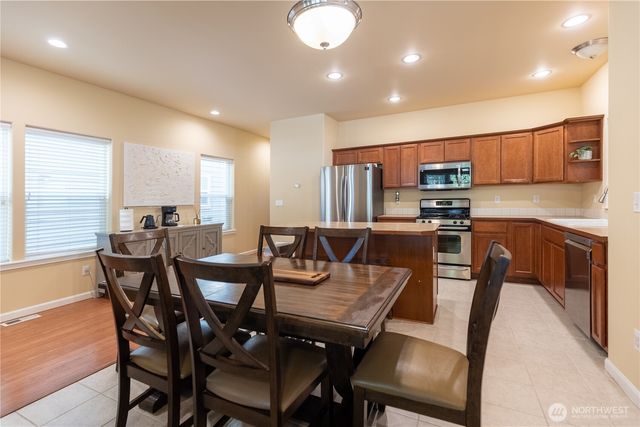 4959 Balustrade Boulevard SE, Lacey, WA 98513