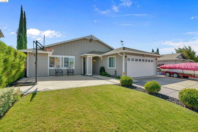 1757 Chianti Way, Oakley, CA 94561