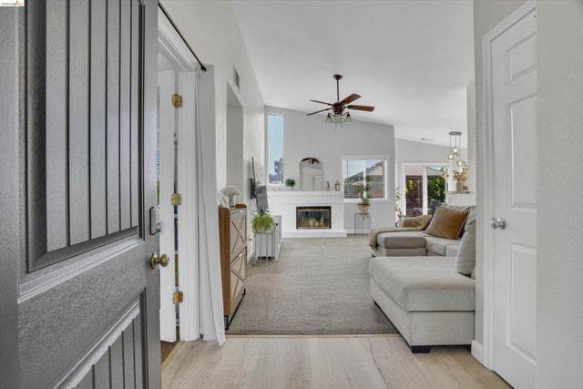 1757 Chianti Way, Oakley, CA 94561