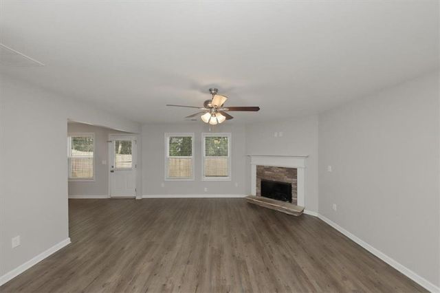 517 Arrowhead Drive, Dallas, GA 30132