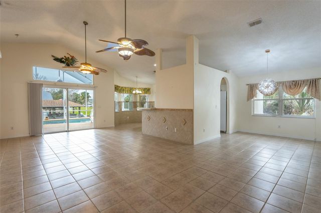 21 COMANCHE COURT, Palm Coast, FL 32137