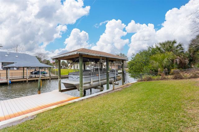 21 COMANCHE COURT, Palm Coast, FL 32137