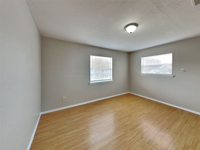 329 Deer Creek Road, Everman, TX 76140