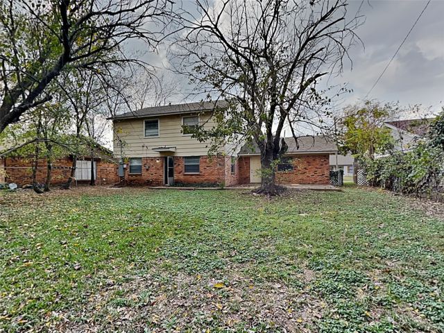 329 Deer Creek Road, Everman, TX 76140