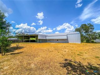 90 Honey Drive, Victoria, TX 77904