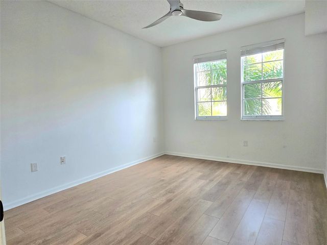 533 NE 3rd Ave 447, Fort Lauderdale, FL 33301