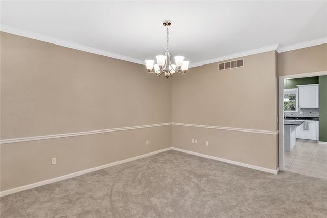 215 Gate Dancer Dr, Cranberry Twp, PA 16066
