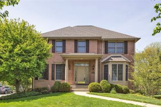 215 Gate Dancer Dr, Cranberry Twp, PA 16066