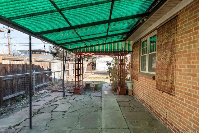 1160 S Jackson Street, Denver, CO 80210