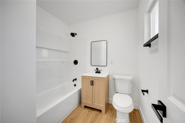 1017 S Alma, Los Angeles, CA 90023