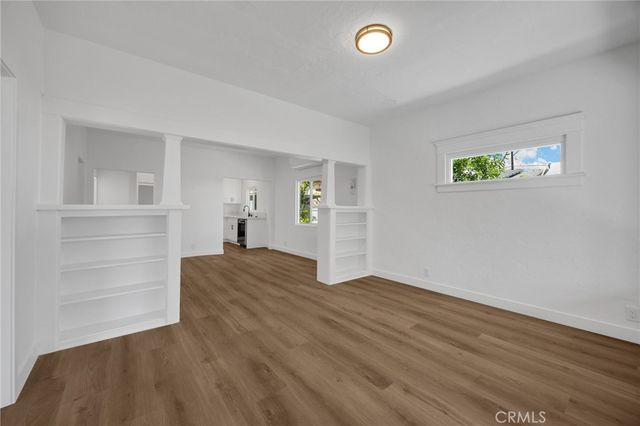 1017 S Alma, Los Angeles, CA 90023