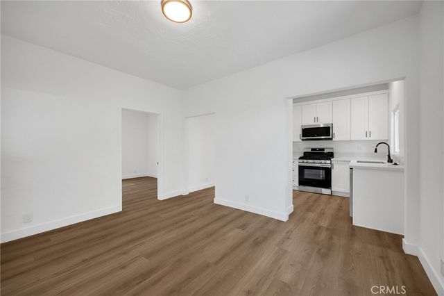 1017 S Alma, Los Angeles, CA 90023