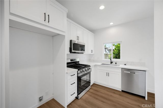 1017 S Alma, Los Angeles, CA 90023