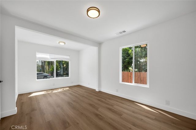 1017 S Alma, Los Angeles, CA 90023