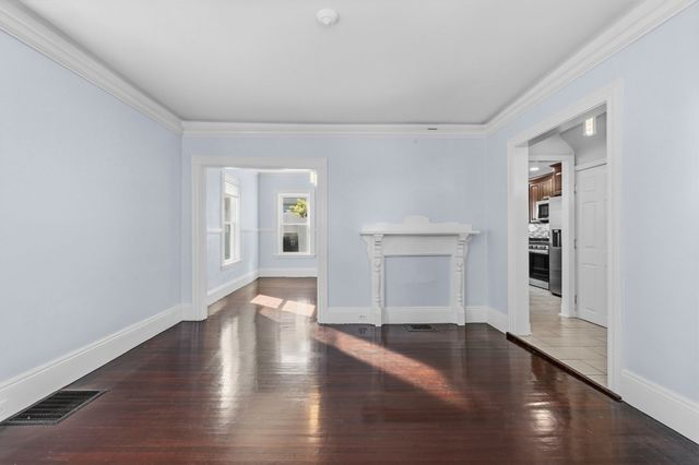 17 Estes St, Everett, MA 02149