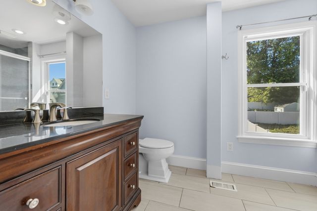 17 Estes St, Everett, MA 02149