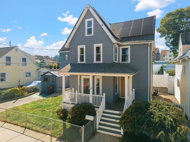 17 Estes St, Everett, MA 02149