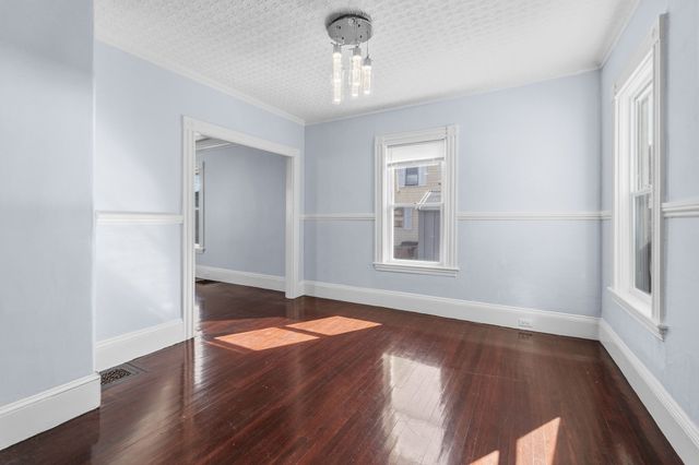 17 Estes St, Everett, MA 02149