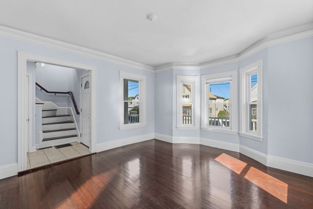 17 Estes St, Everett, MA 02149