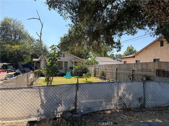 365 N Sixth, Upland, CA 91786