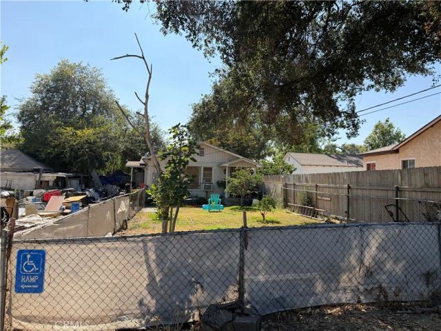 365 N Sixth, Upland, CA 91786