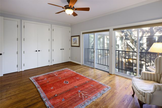 7 Glenchester Court, Dallas, TX 75225