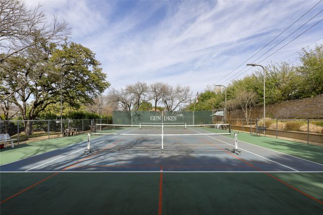 7 Glenchester Court, Dallas, TX 75225