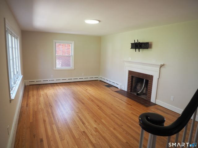 5 Sylvan Avenue, Plymouth, CT 06786