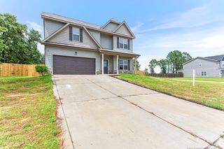 10 N Dakota Court, Spring Lake, NC 28390