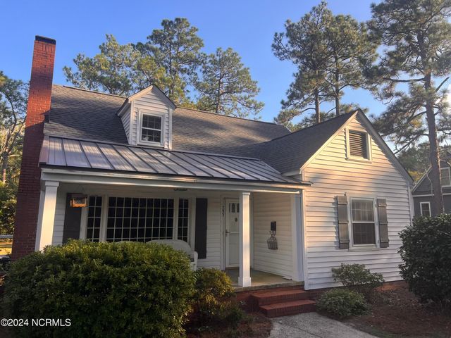 795 N May Street, Southern Pines, NC 28387