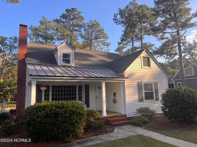 795 N May Street, Southern Pines, NC 28387