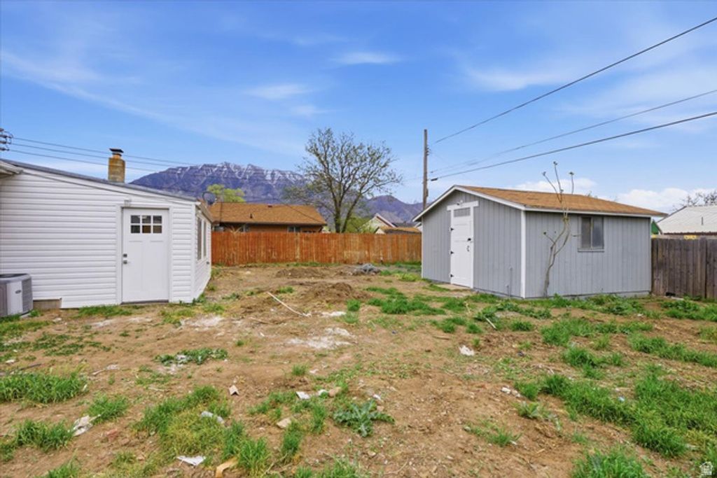 Image 18 of property listing at 282 E 740 N, Orem, UT 84057