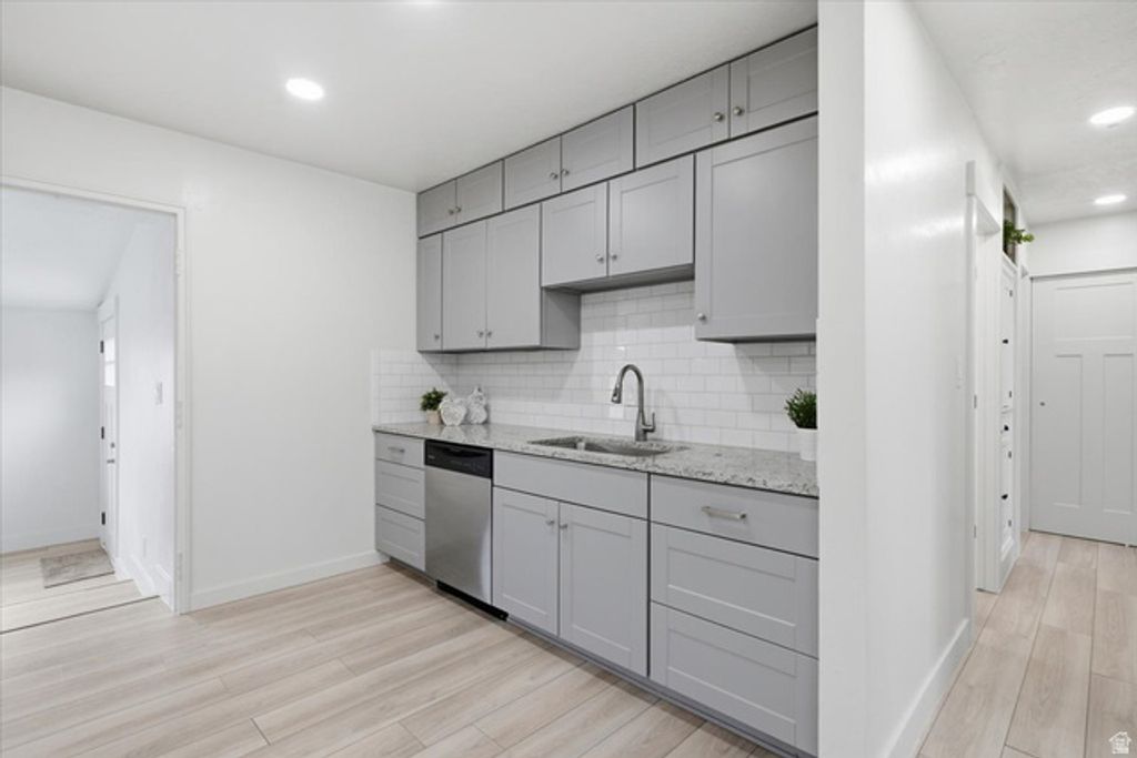 Image 6 of property listing at 282 E 740 N, Orem, UT 84057