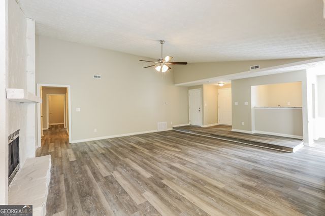 299 Park Ridge Court, Riverdale, GA 30274