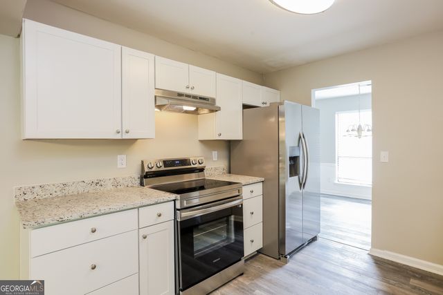 299 Park Ridge Court, Riverdale, GA 30274