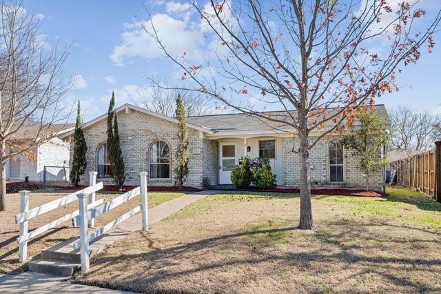 726 Waikiki Drive, Garland, TX 75043