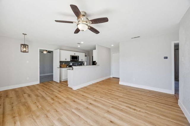 726 Waikiki Drive, Garland, TX 75043