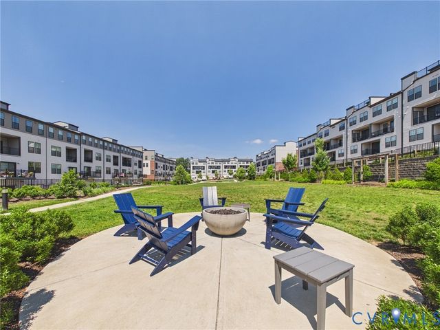 13292 Coalfield Station Ln, Midlothian, VA 23114